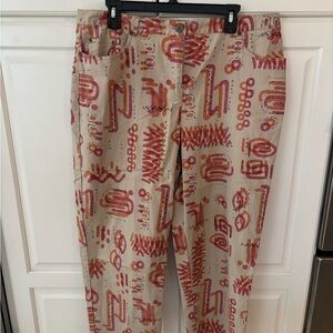 Ruby Rd. Women's White Cropped Pants with geometric print. Size‎ 14